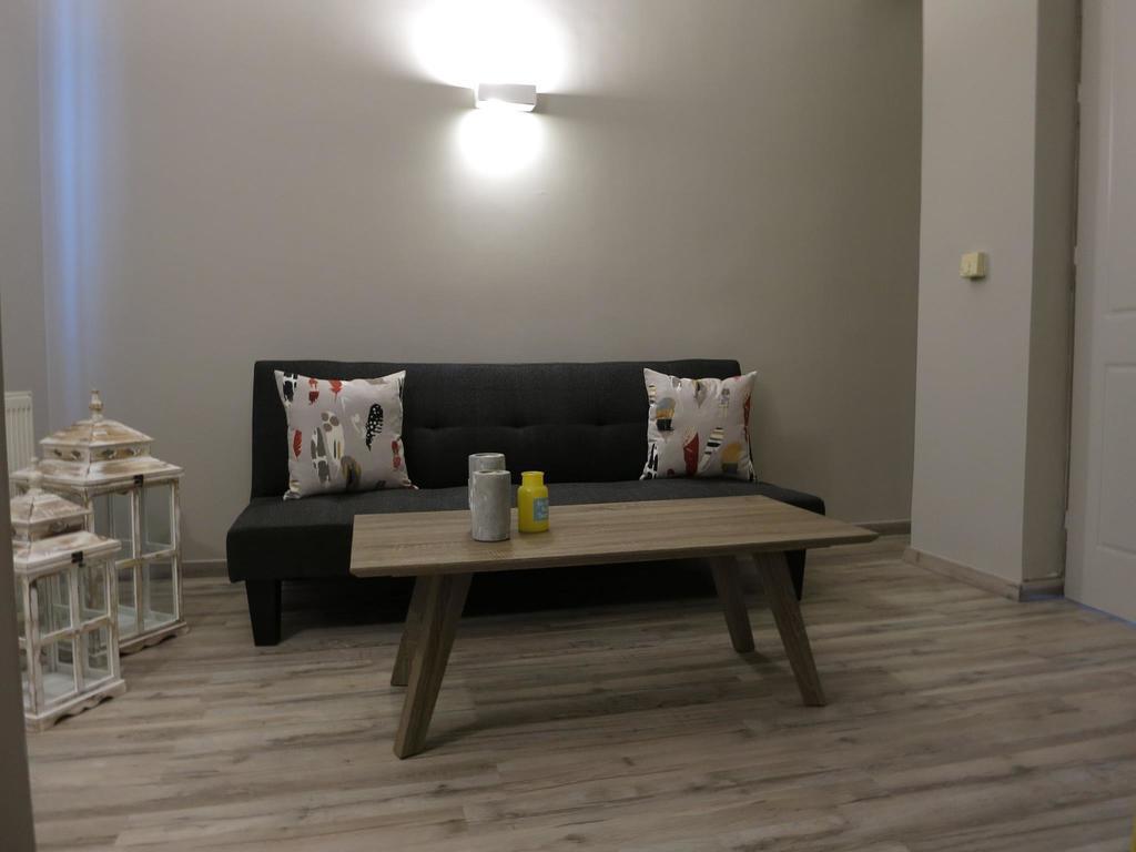 Pantheon Aparthotel Hriszí Aktí Haniá Kültér fotó