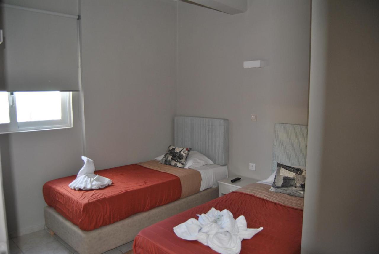 Pantheon Aparthotel Hriszí Aktí Haniá Kültér fotó